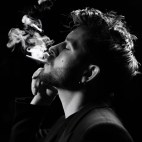 G-Eazy - 'Kiss The Sky'